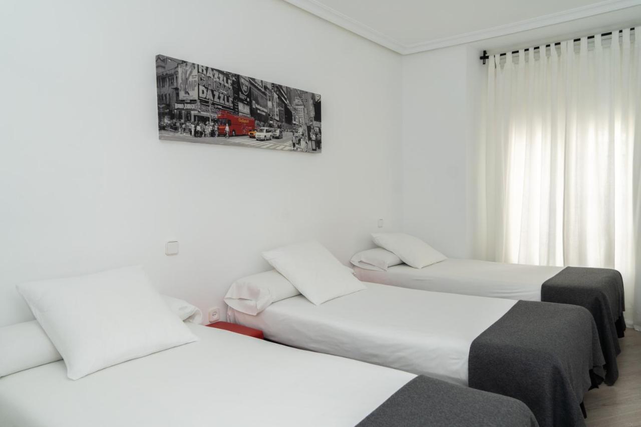 Hostal Gala Madrid Exteriör bild