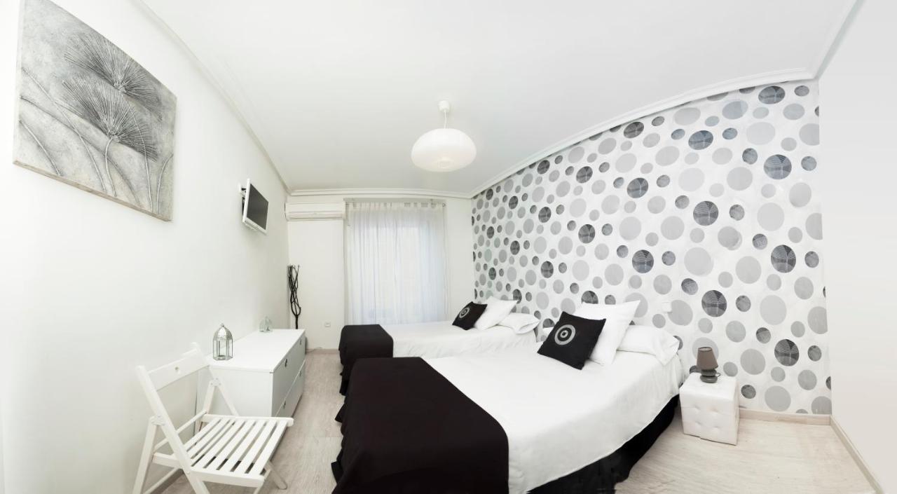 Hostal Gala Madrid Exteriör bild